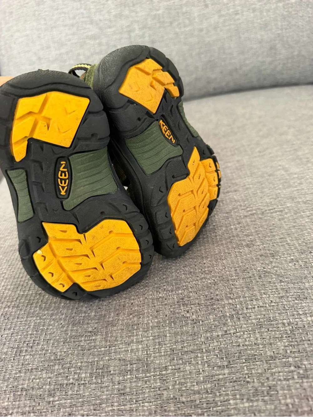 Toddler size 8 keen Newport sandals